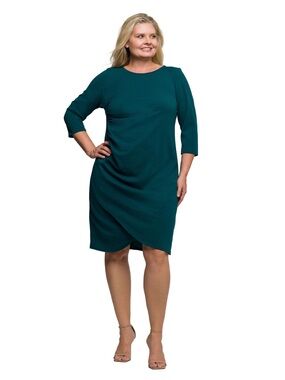 Plus Size Tulip Hem Knee Length Faux Wrap Dress NWT SIZE XL